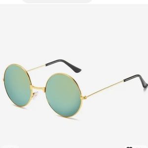 Gojo glasses (green lens)